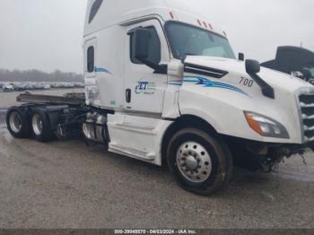  Salvage Freightliner New Cascadia 126