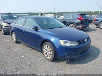  Salvage Volkswagen Jetta