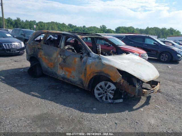  Salvage Kia Sorento