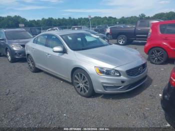  Salvage Volvo S60 Inscription