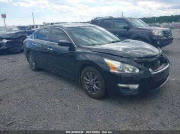  Salvage Nissan Altima