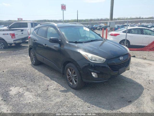  Salvage Hyundai TUCSON