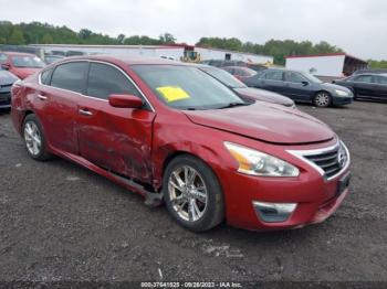  Salvage Nissan Altima