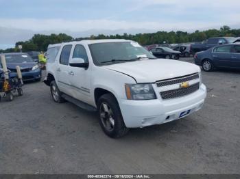  Salvage Chevrolet Suburban 1500