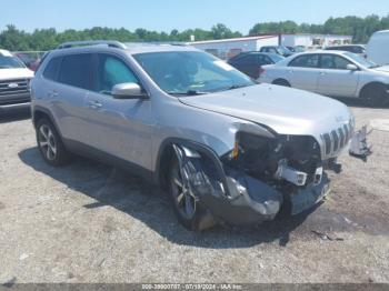  Salvage Jeep Cherokee