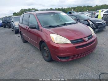  Salvage Toyota Sienna