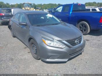  Salvage Nissan Altima