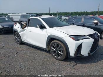  Salvage Lexus Ux