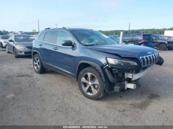  Salvage Jeep Cherokee