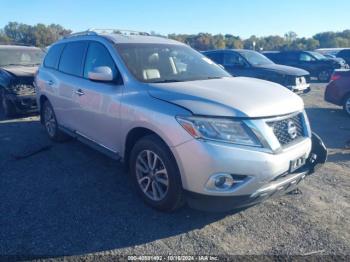  Salvage Nissan Pathfinder