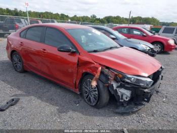  Salvage Kia Forte