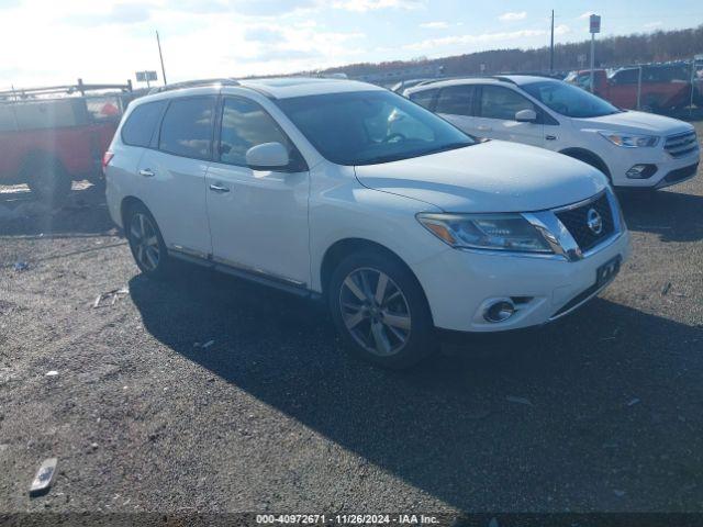  Salvage Nissan Pathfinder