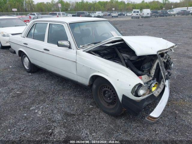  Salvage Mercedes-Benz 300