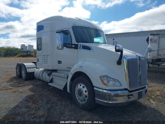  Salvage Kenworth T680