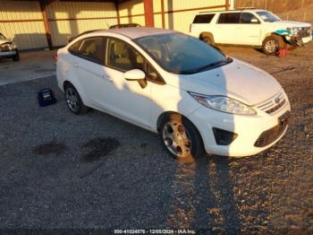  Salvage Ford Fiesta