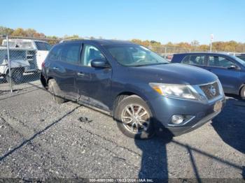  Salvage Nissan Pathfinder