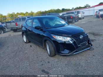  Salvage Nissan Kicks