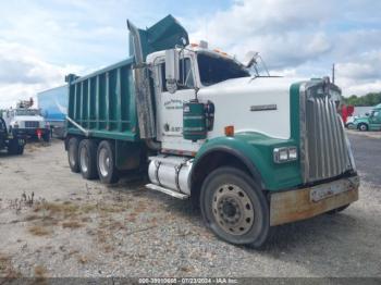  Salvage Kenworth W900