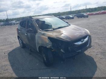  Salvage Hyundai TUCSON