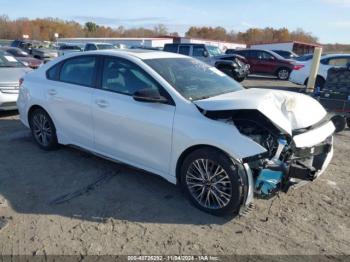  Salvage Kia Forte