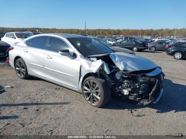  Salvage Lexus Es