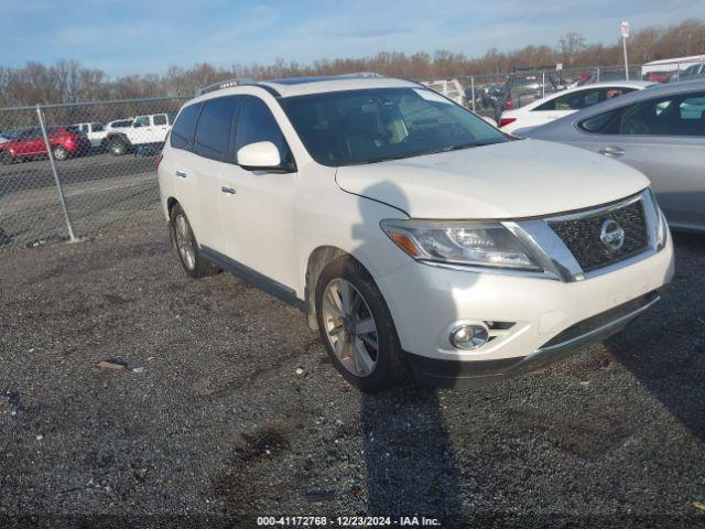  Salvage Nissan Pathfinder