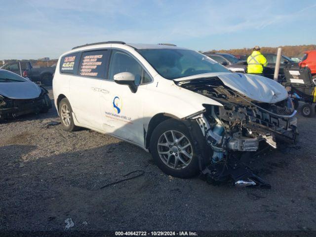  Salvage Chrysler Voyager