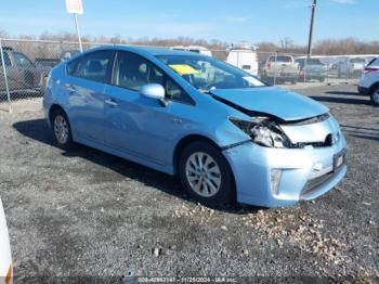  Salvage Toyota Prius