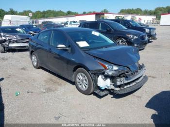  Salvage Toyota Prius