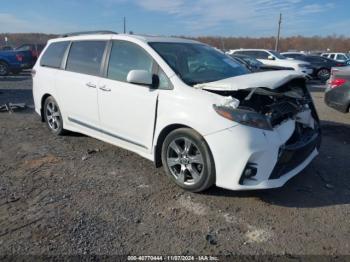  Salvage Toyota Sienna