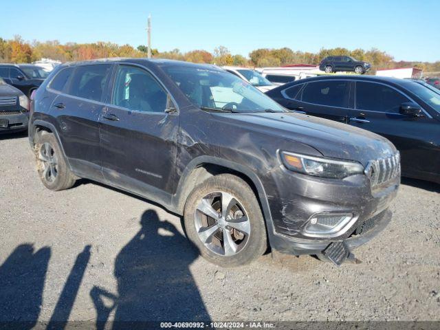  Salvage Jeep Cherokee