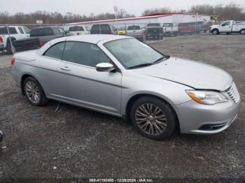  Salvage Chrysler 200