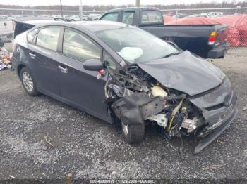  Salvage Toyota Prius