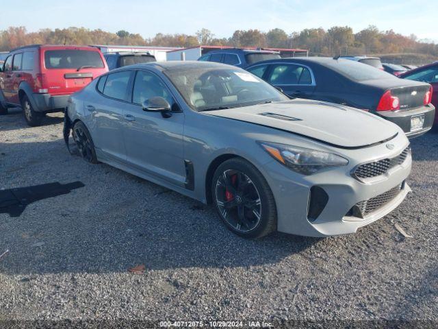  Salvage Kia Stinger