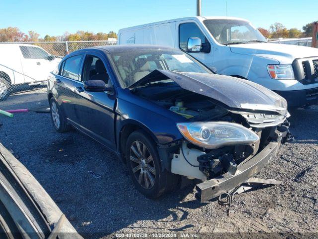  Salvage Chrysler 200