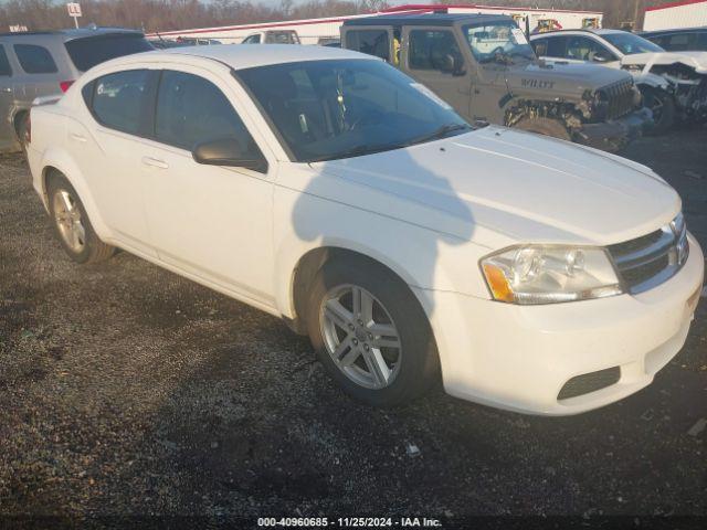  Salvage Dodge Avenger