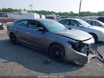  Salvage Nissan Maxima