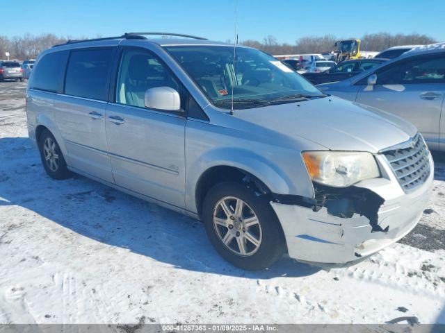  Salvage Chrysler Town & Country