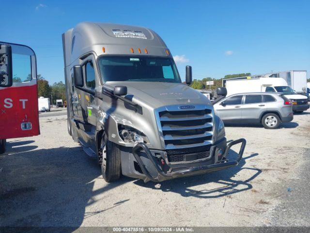  Salvage Freightliner New Cascadia 126