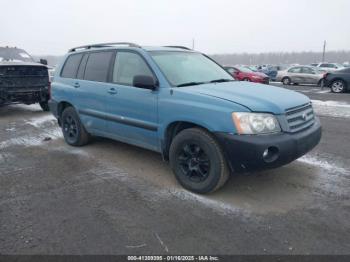  Salvage Toyota Highlander