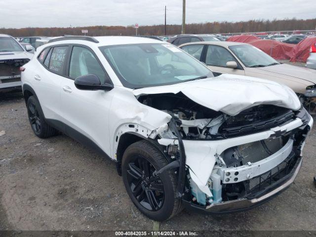  Salvage Chevrolet Trax