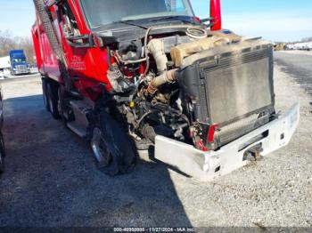  Salvage Kenworth T880