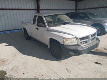  Salvage Dodge Dakota