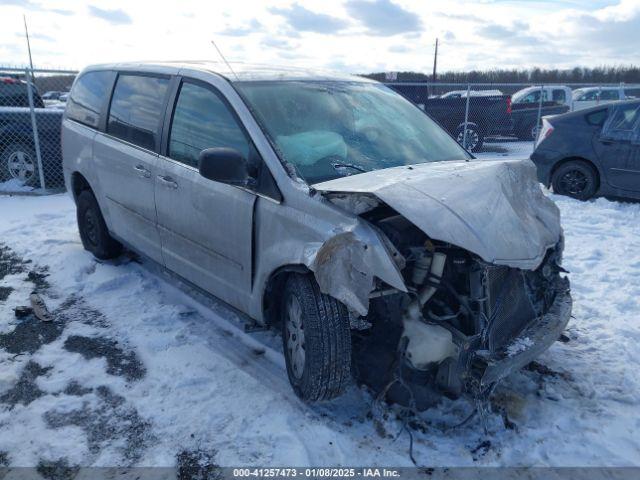  Salvage Chrysler Town & Country