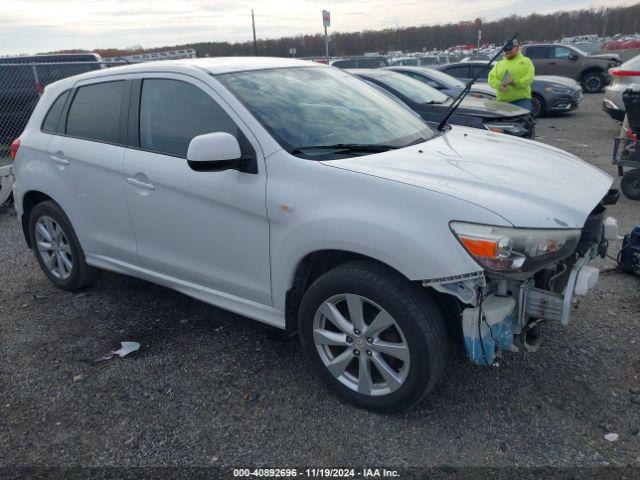  Salvage Mitsubishi Outlander