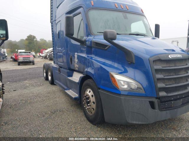  Salvage Freightliner New Cascadia 116