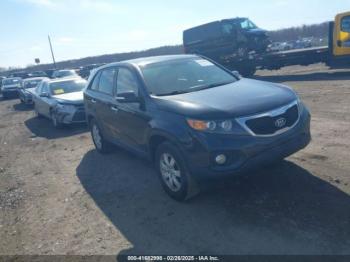  Salvage Kia Sorento