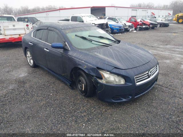  Salvage Nissan Maxima