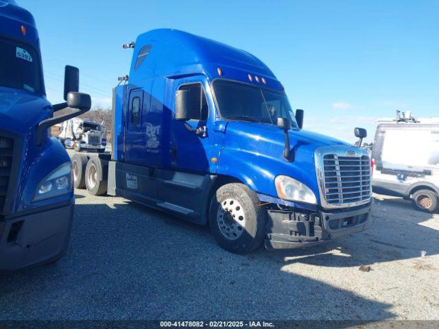  Salvage Freightliner Cascadia 125