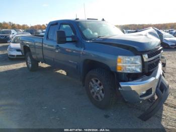  Salvage Chevrolet Silverado 2500